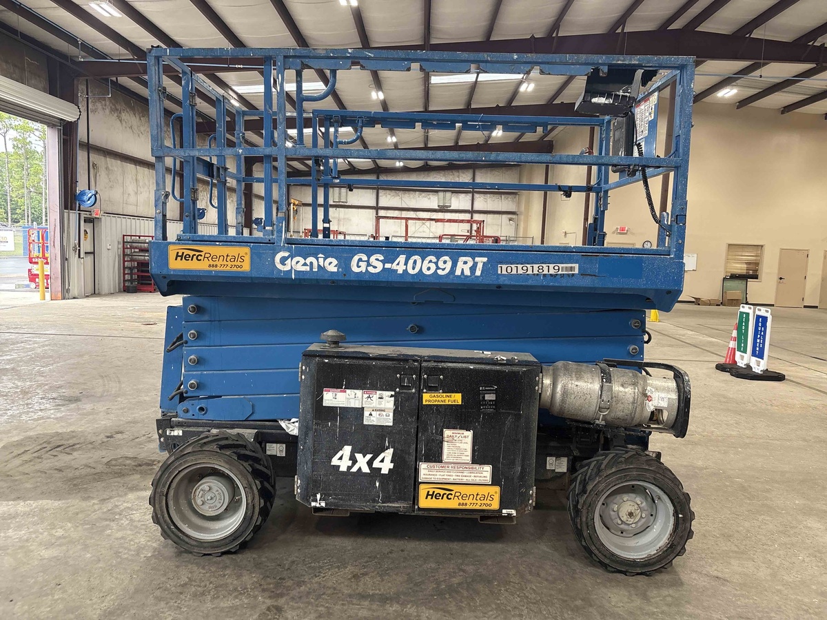 2016 Genie GS-4069 RT