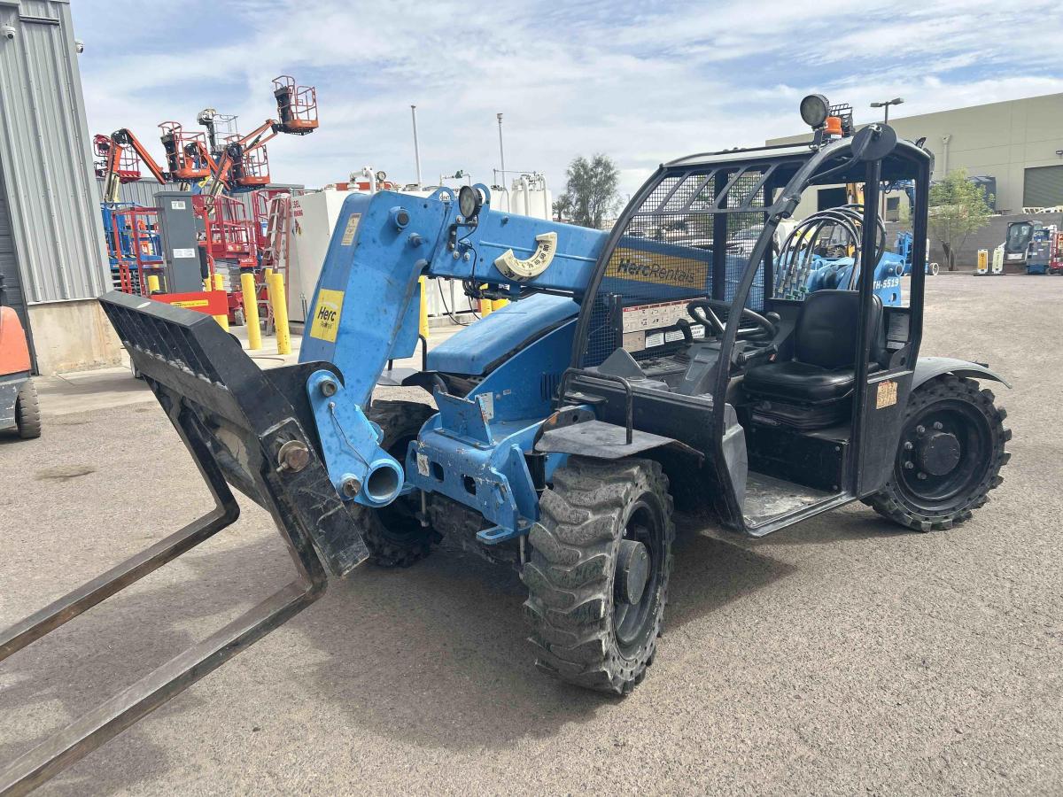 2018 Genie GTH-5519