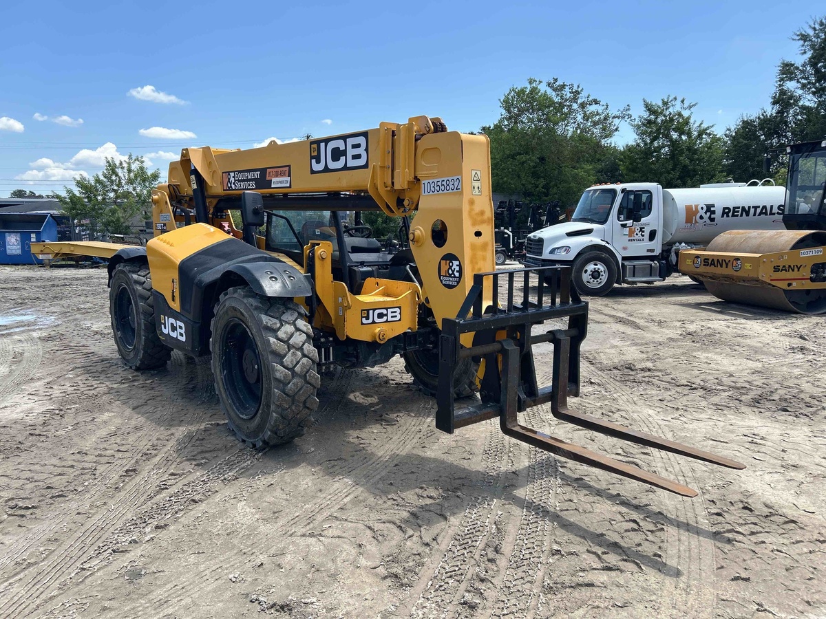 2022 JCB 507-42-2