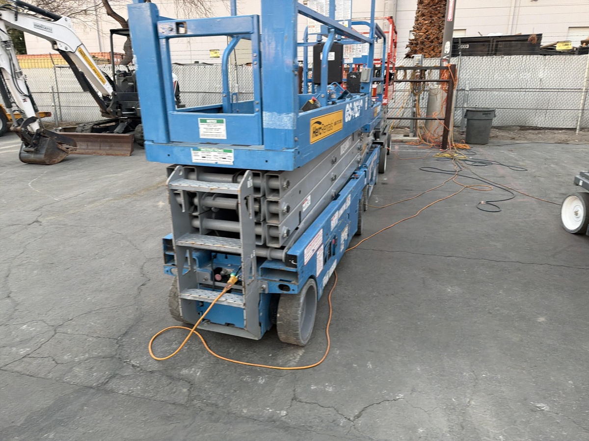 2017 Genie GS-2632-3