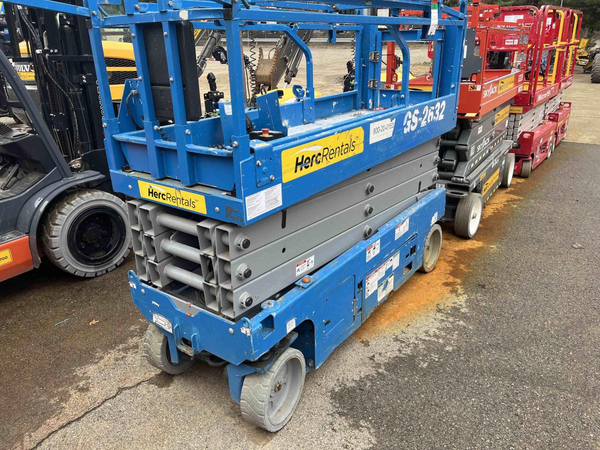 2018 Genie GS-2632