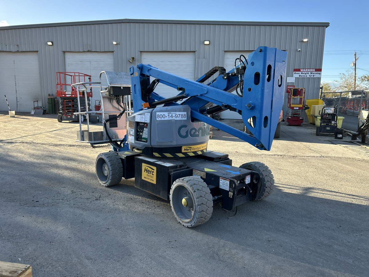 2017 Genie Z-33/18-3