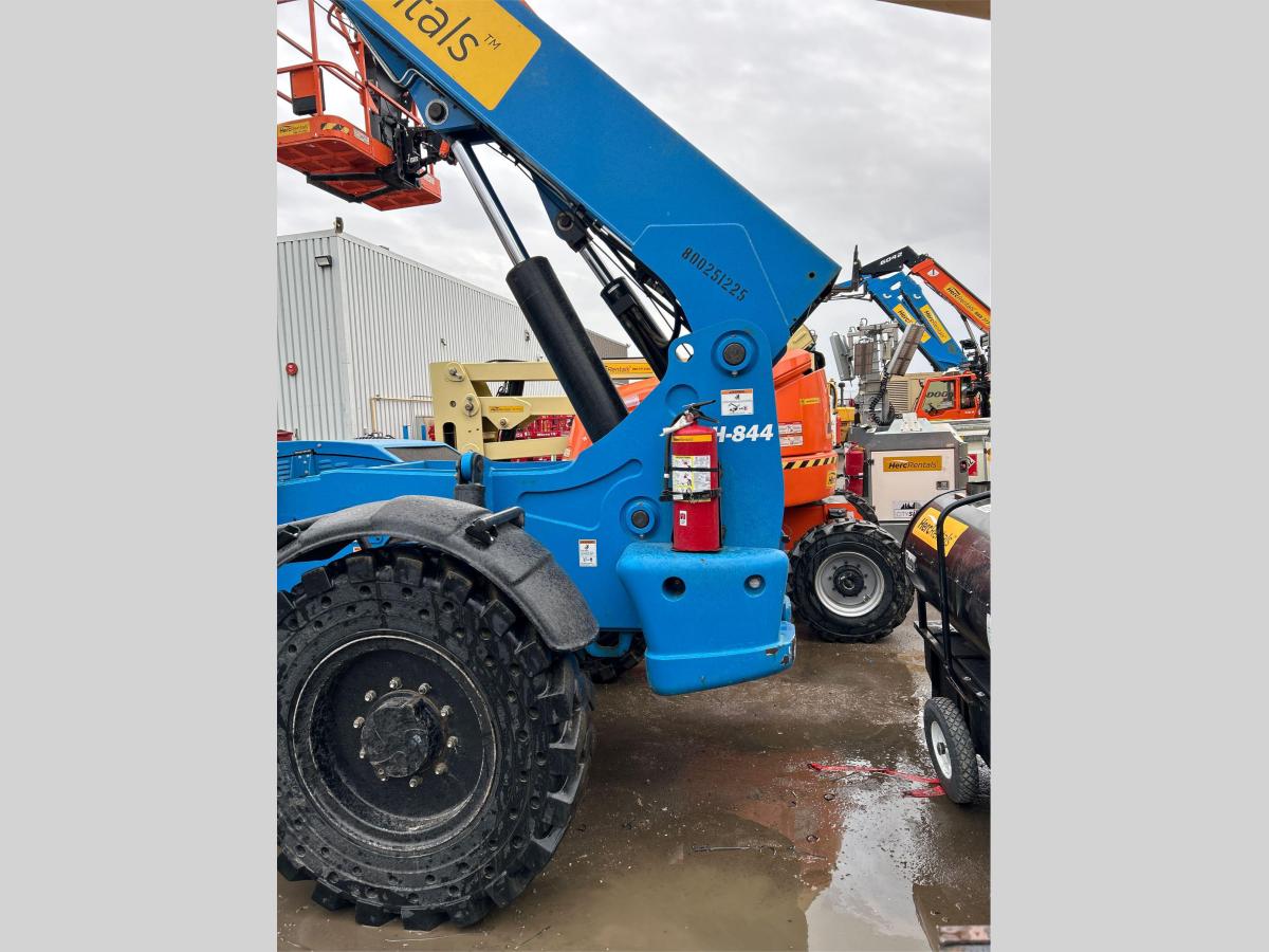 2019 Genie GTH 844-3
