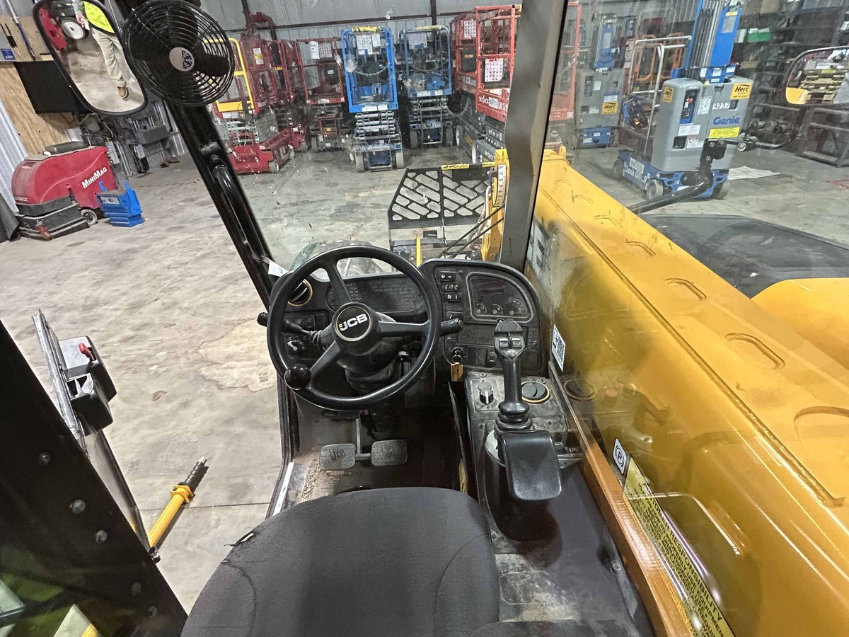 2022 JCB 505-20 TC-4