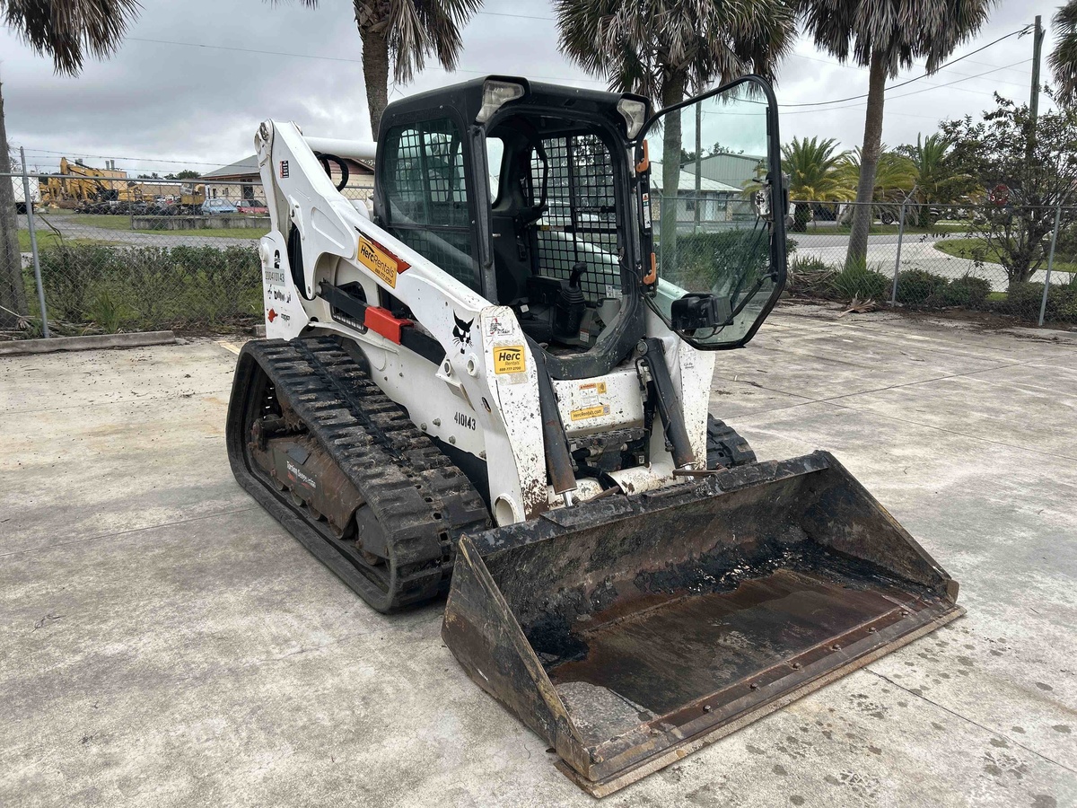 2021 Bobcat T870-2