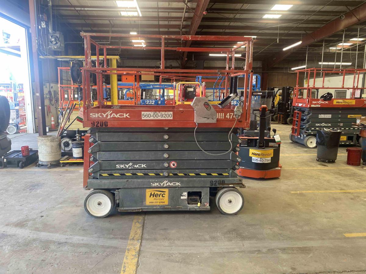 2018 Skyjack SJ4740