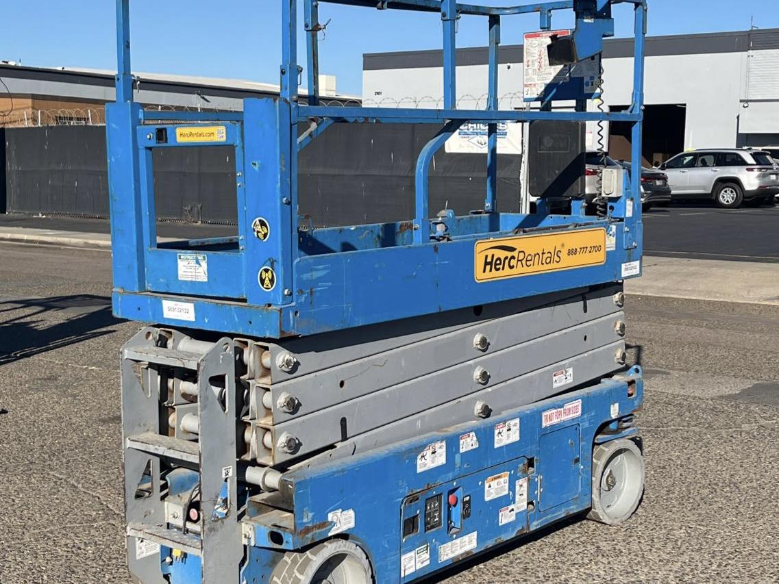 2017 Genie GS-2632