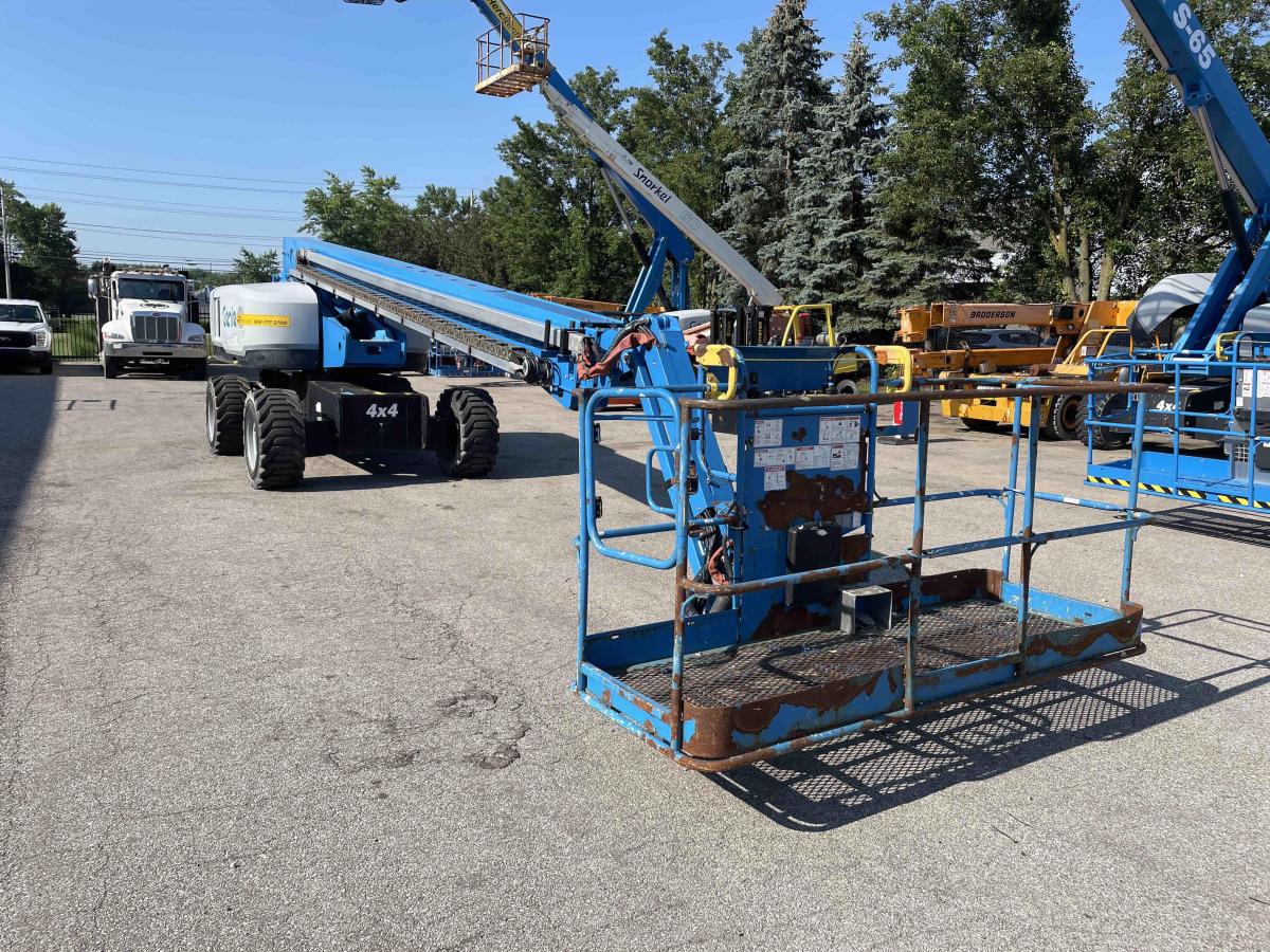 2017 Genie S-85-2