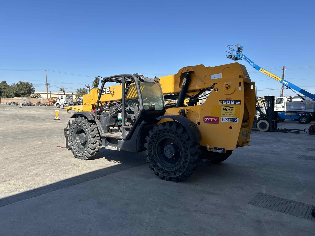 2018 JCB 509-42