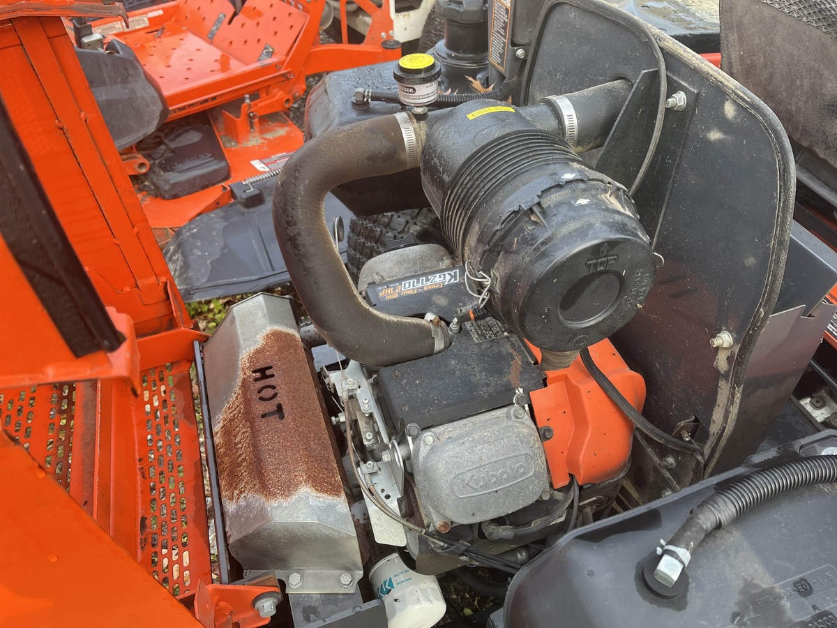 2020 Kubota ZG327PA-60-9