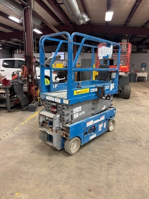 2018 Genie GS-1930