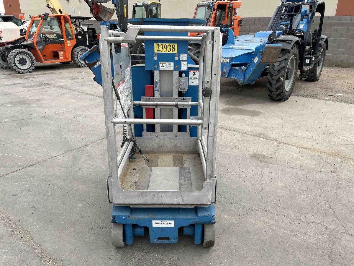 2018 Genie GR-12