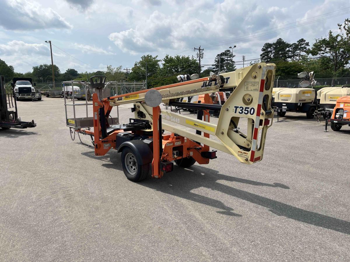 2016 JLG T350