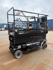 2019 JLG 3246ES