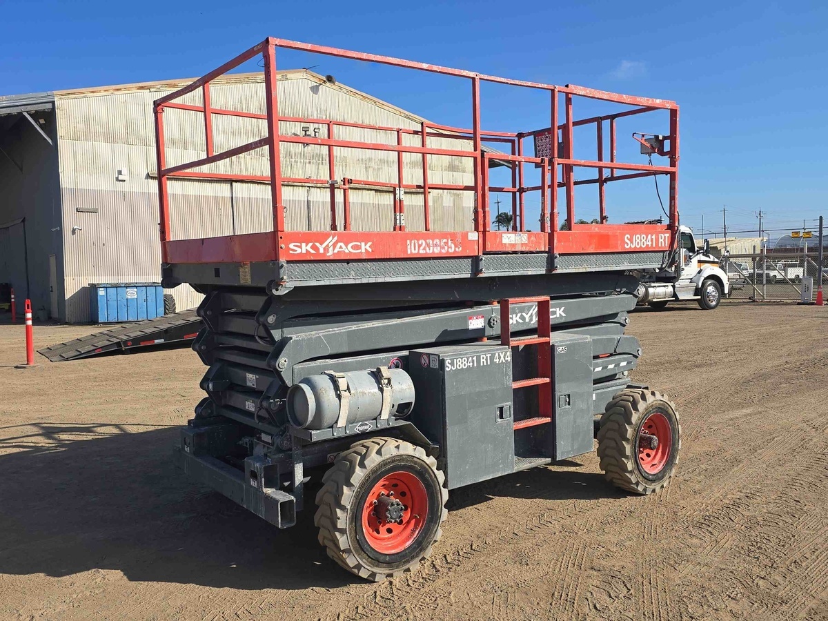 2017 Skyjack SJ8841 RT-3