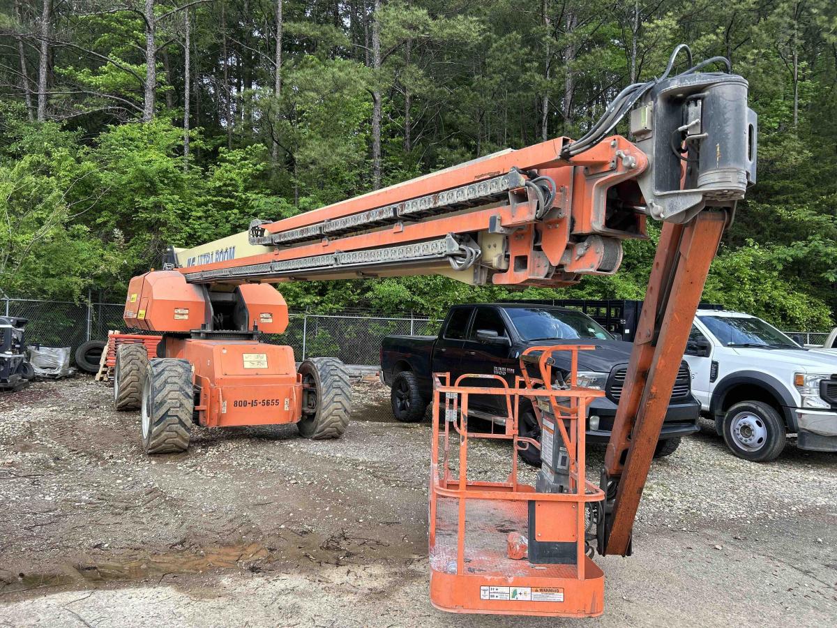 2017 JLG 1350SJP