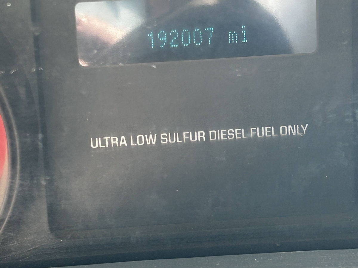 2016 Ford F550-3