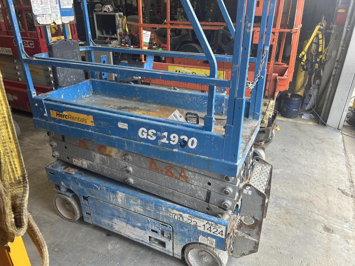 2018 Genie GS-1930-1