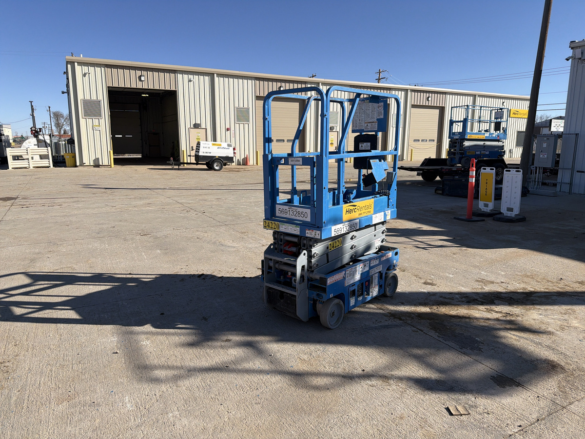 2019 Genie GS1330M-5