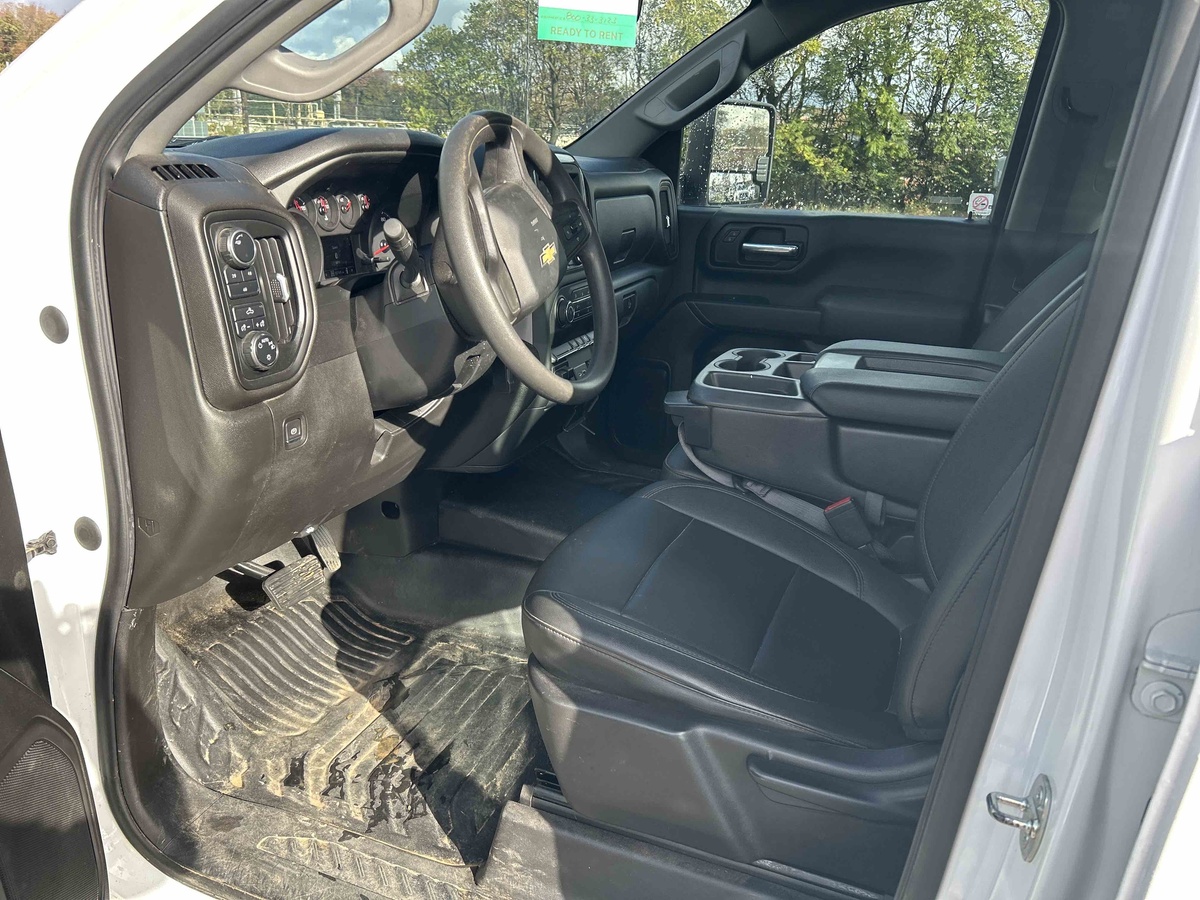 2022 Chevrolet 2500-8