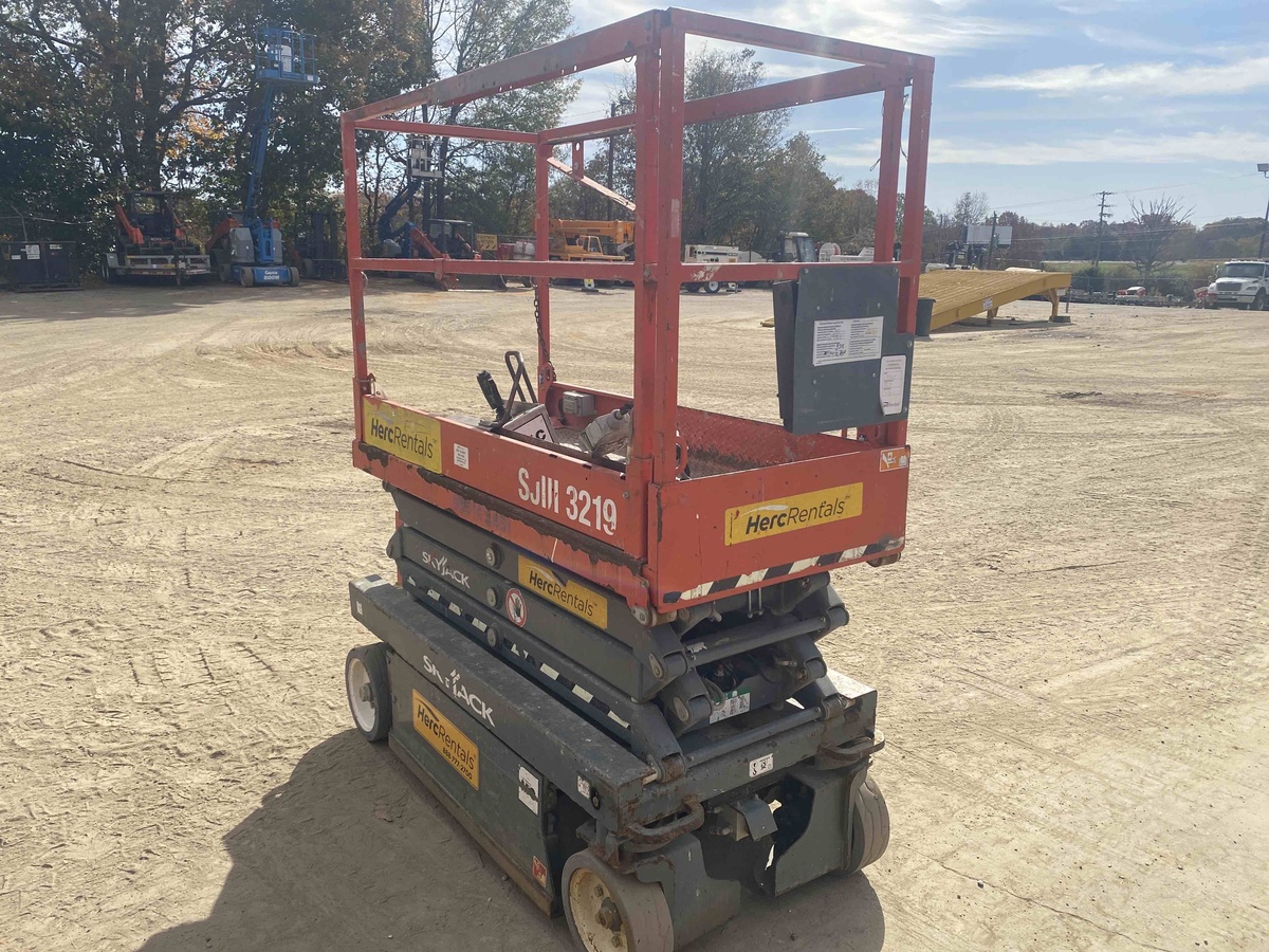 2017 Skyjack SJ3219-1