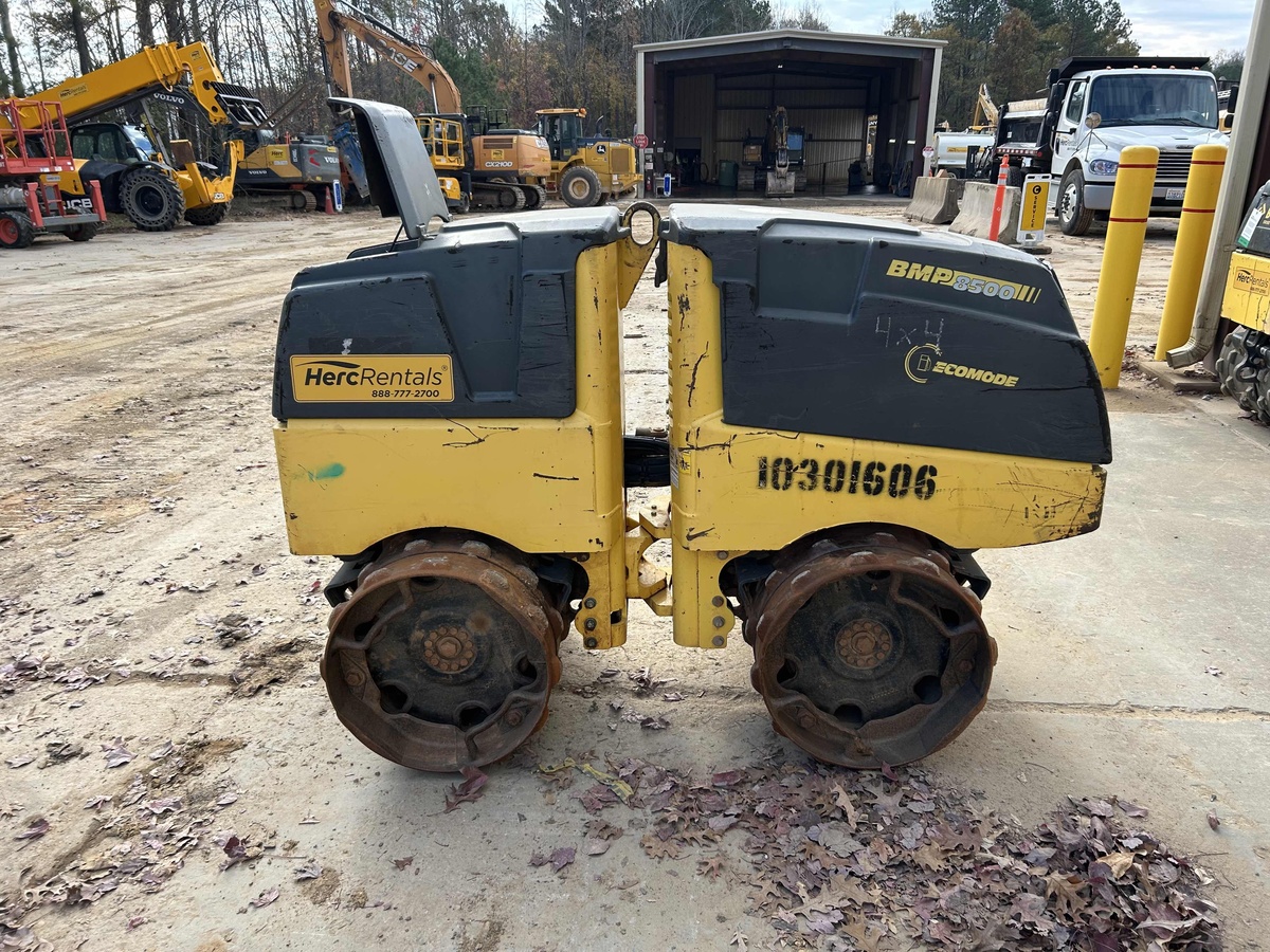 2020 BOMAG BMP8500-3