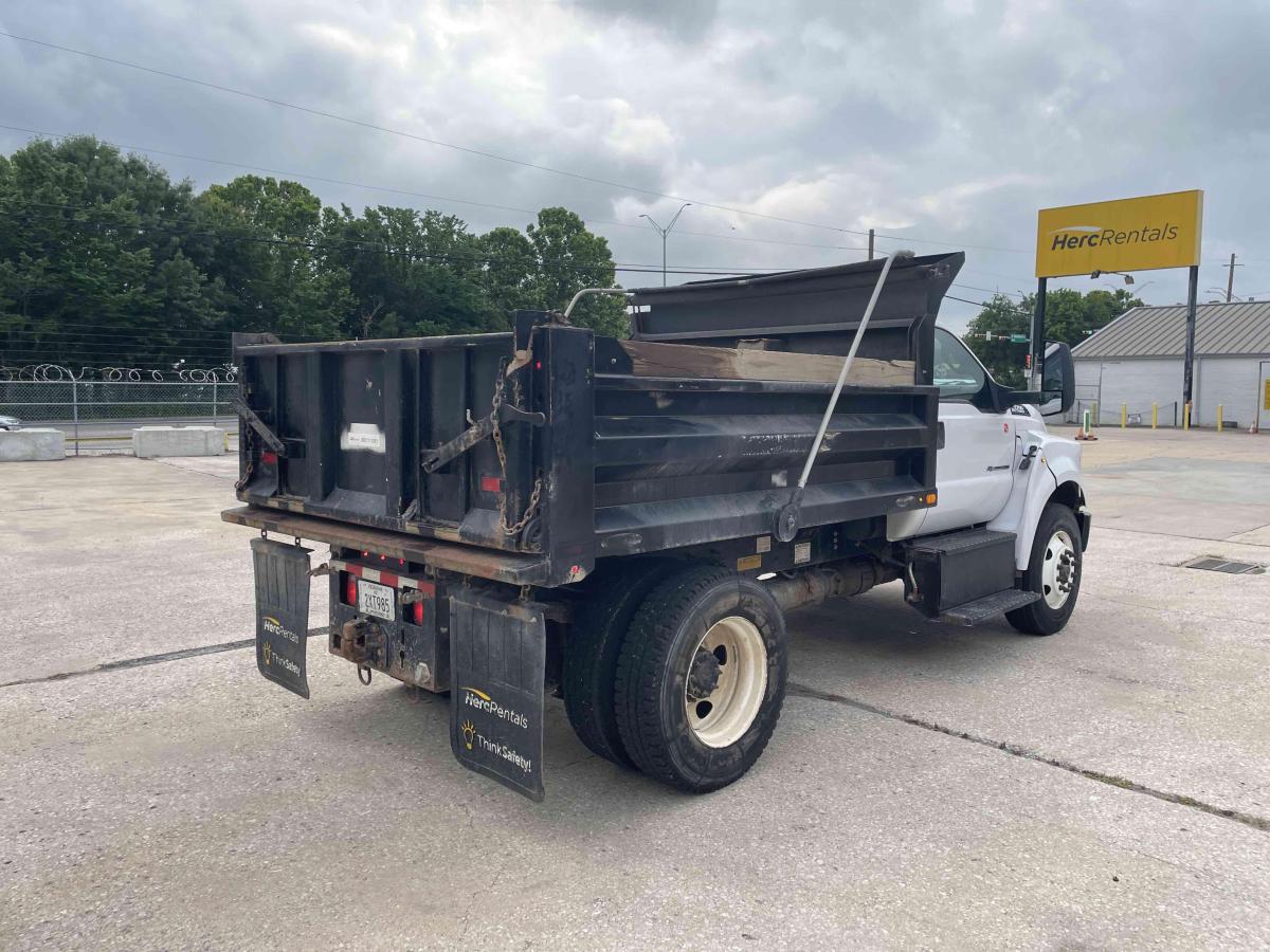 2016 Ford F750