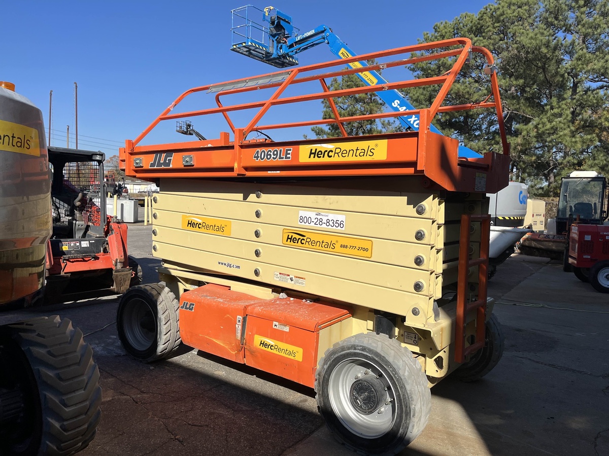 2020 JLG 4069LE-2