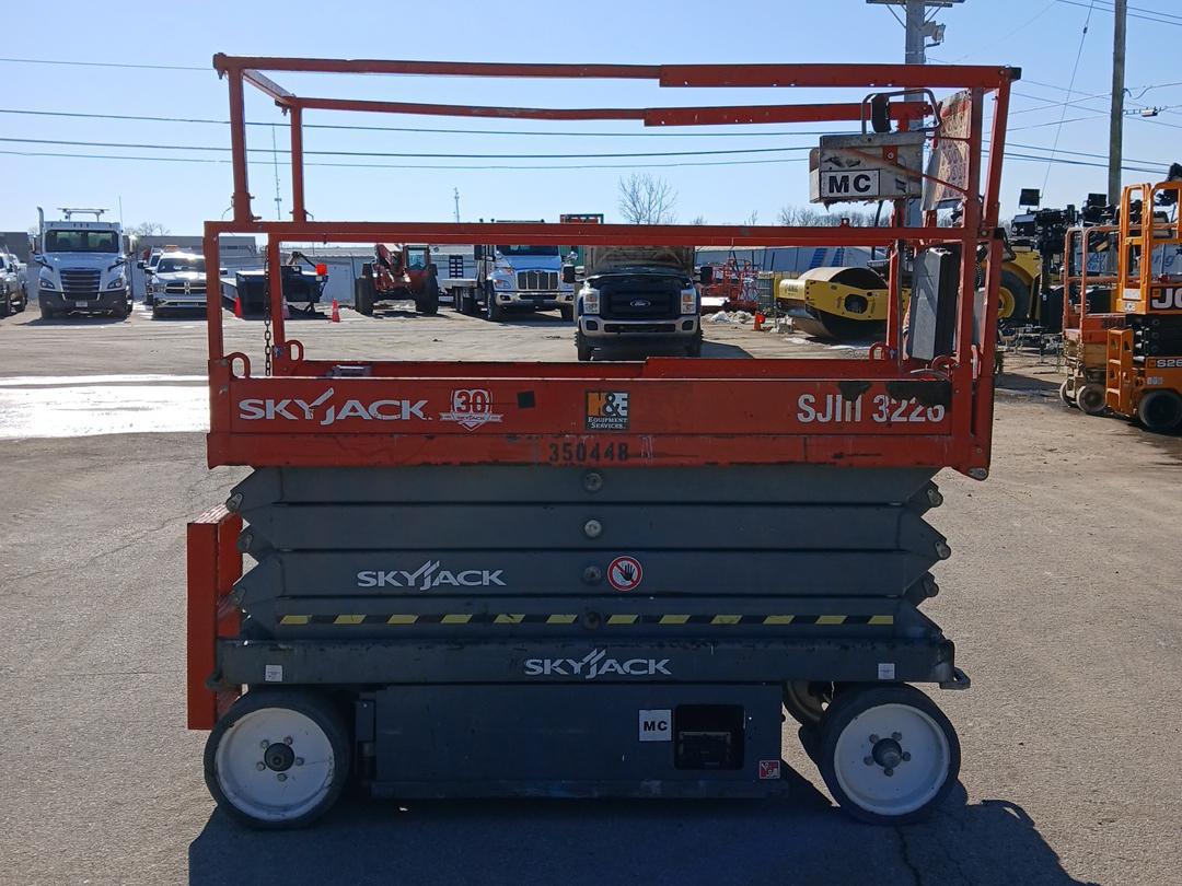 2015 Skyjack SJ3226