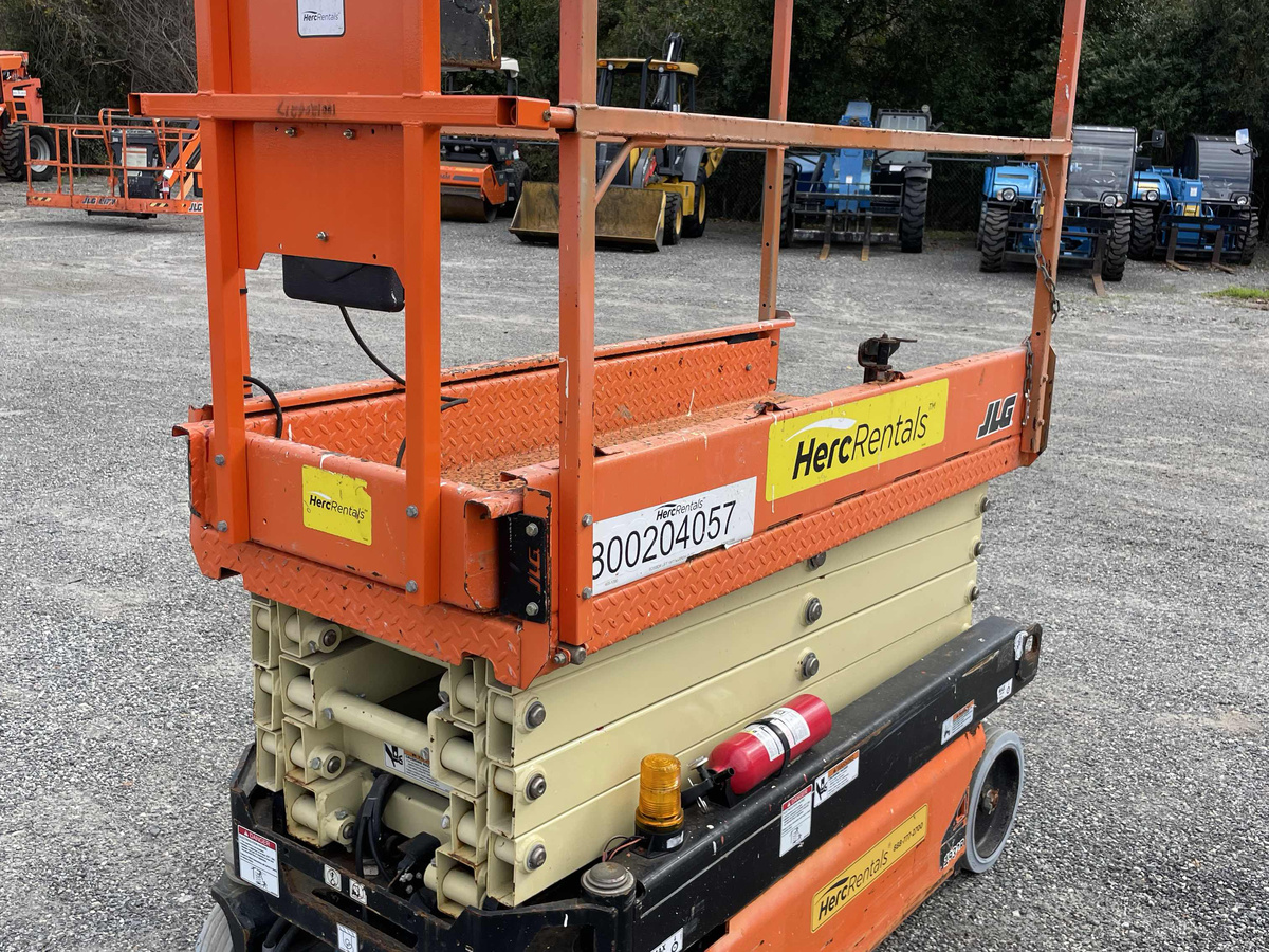 2018 JLG 1932R-2