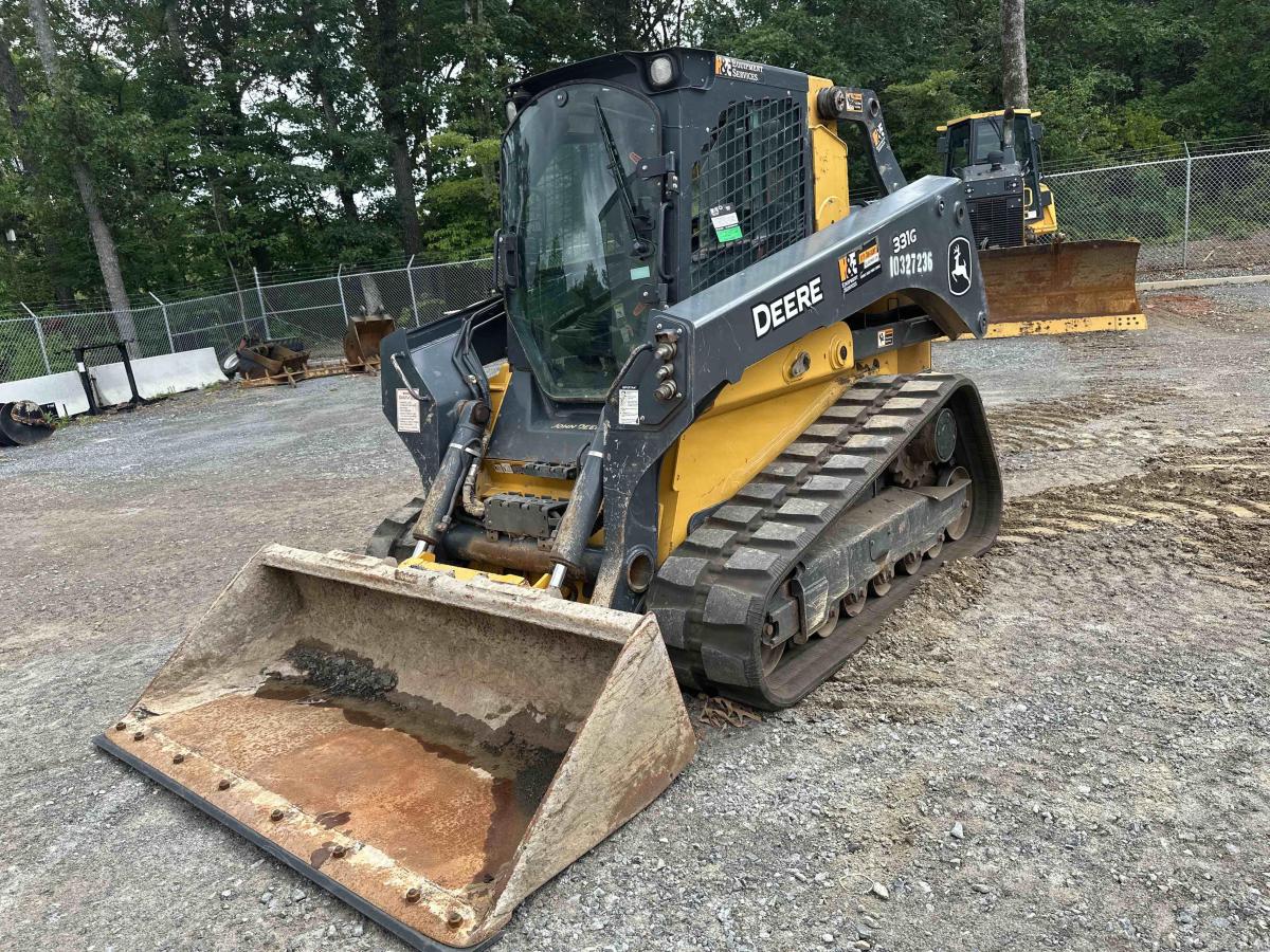 2021 John Deere 331G-3