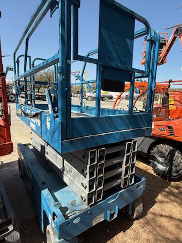2017 Genie GS-3246