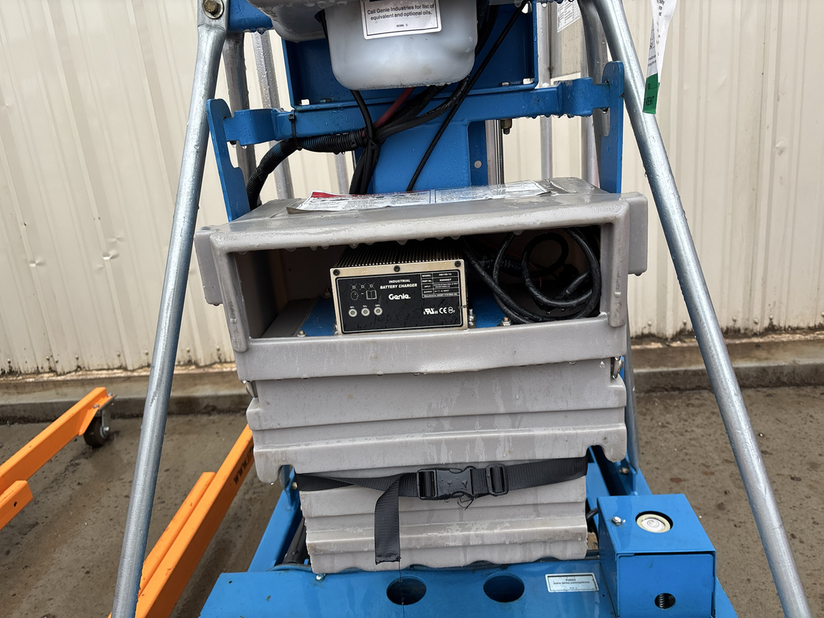 2018 Genie IWP-25S-8