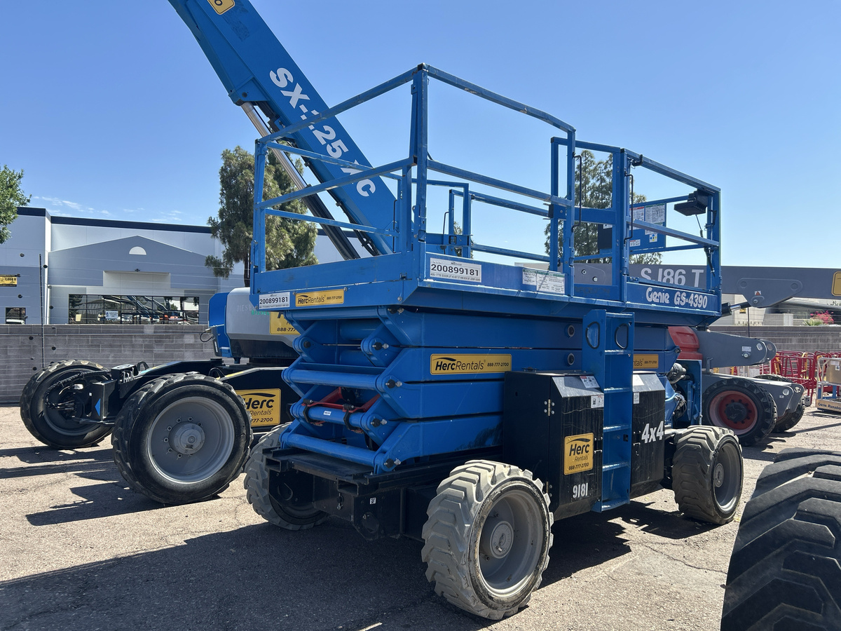 2019 Genie GS-4390 RT
