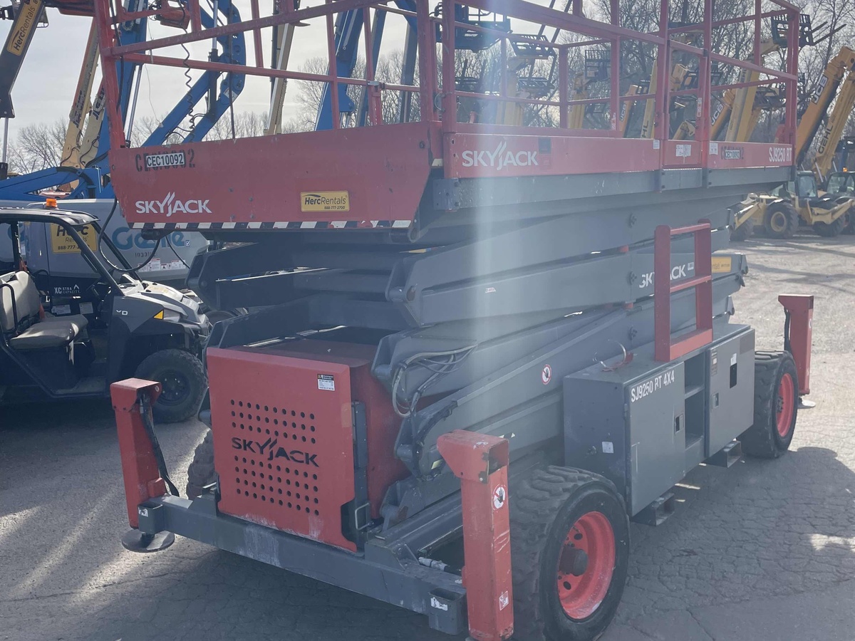 2017 Skyjack SJ9250 RT-4