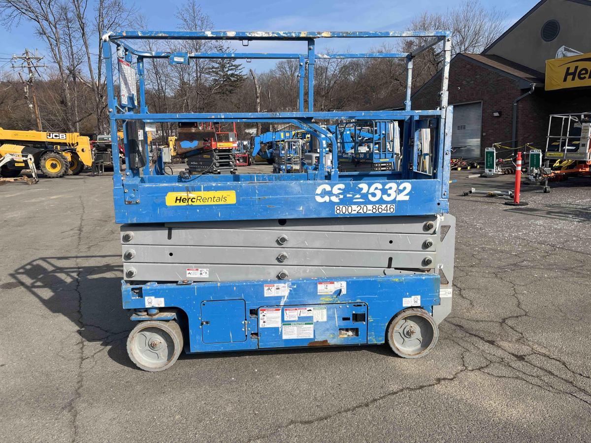 2018 Genie GS-2632