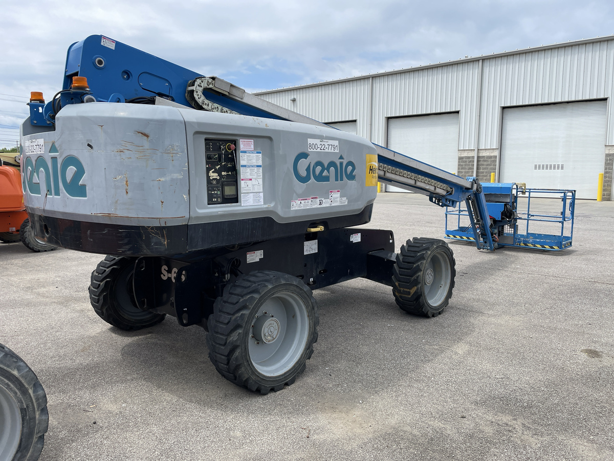 2018 Genie S-65
