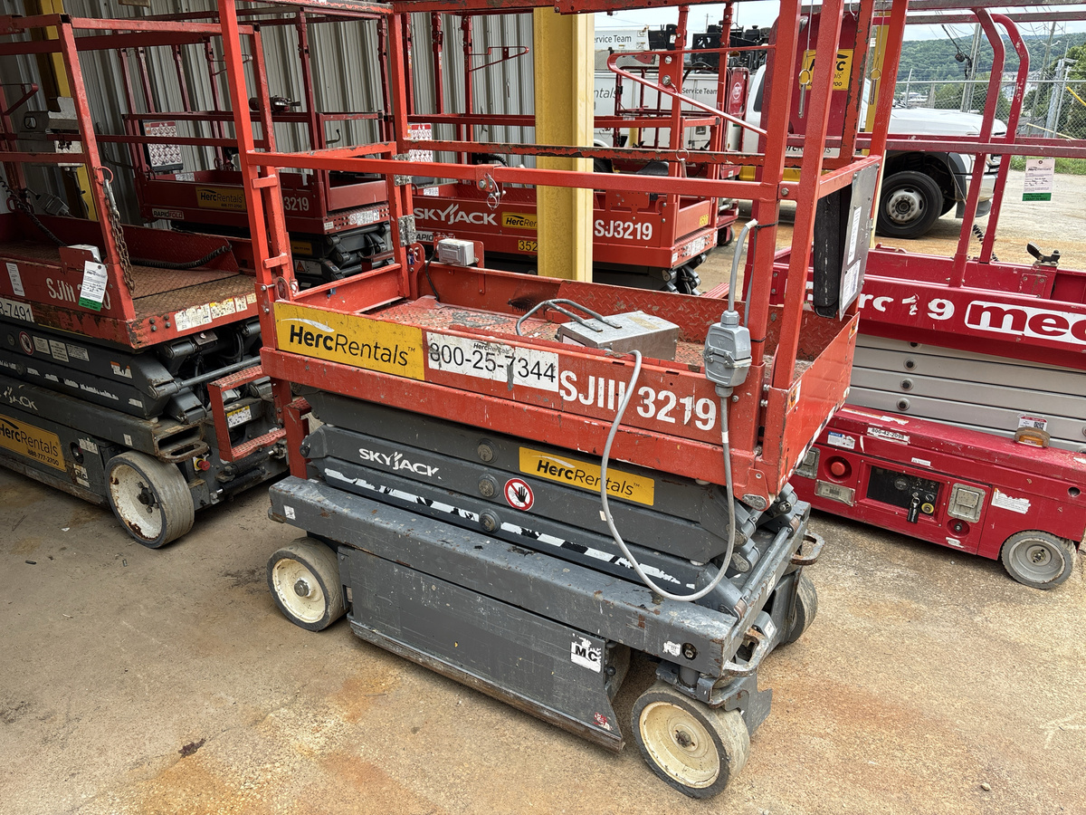 2019 Skyjack SJ3219