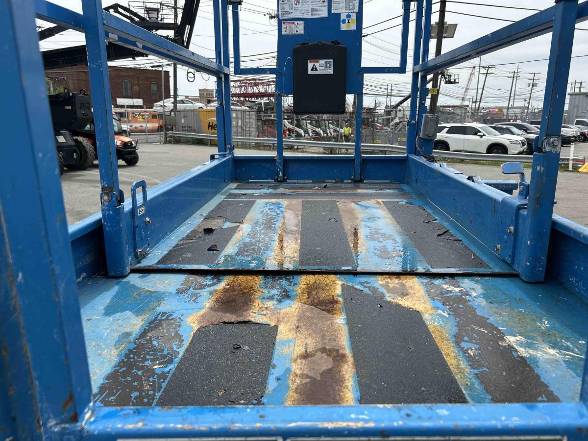 2017 Genie GS-4047-5