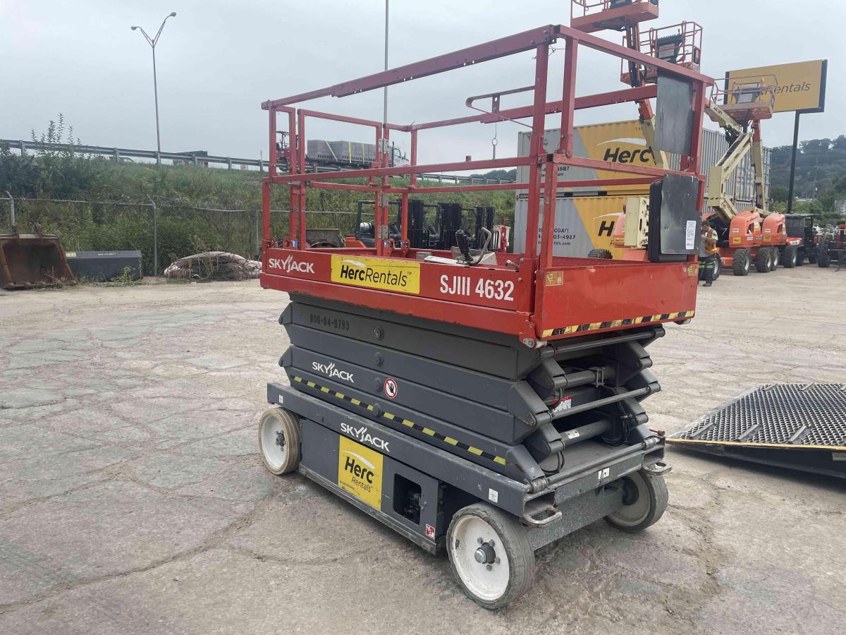 2015 Skyjack SJ4632