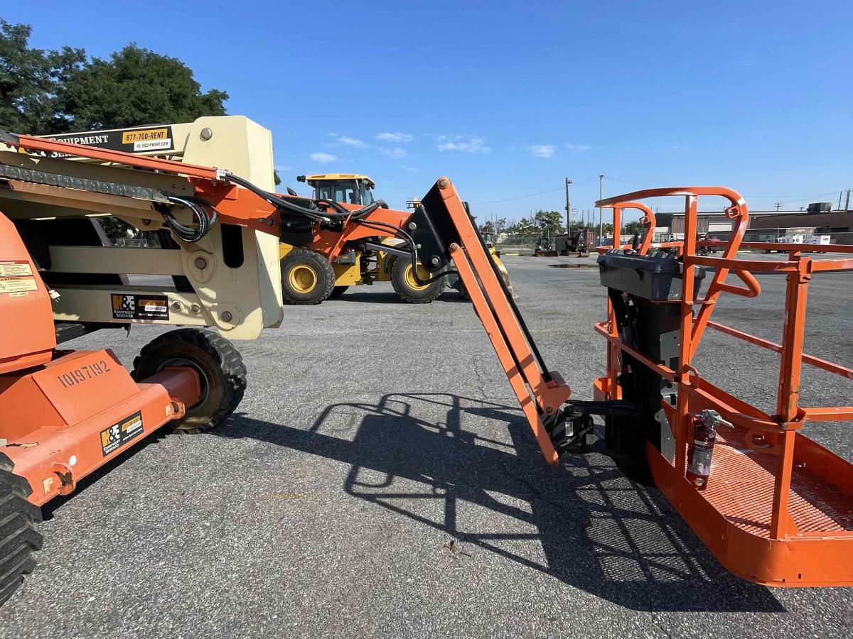 2016 JLG 450AJ-3