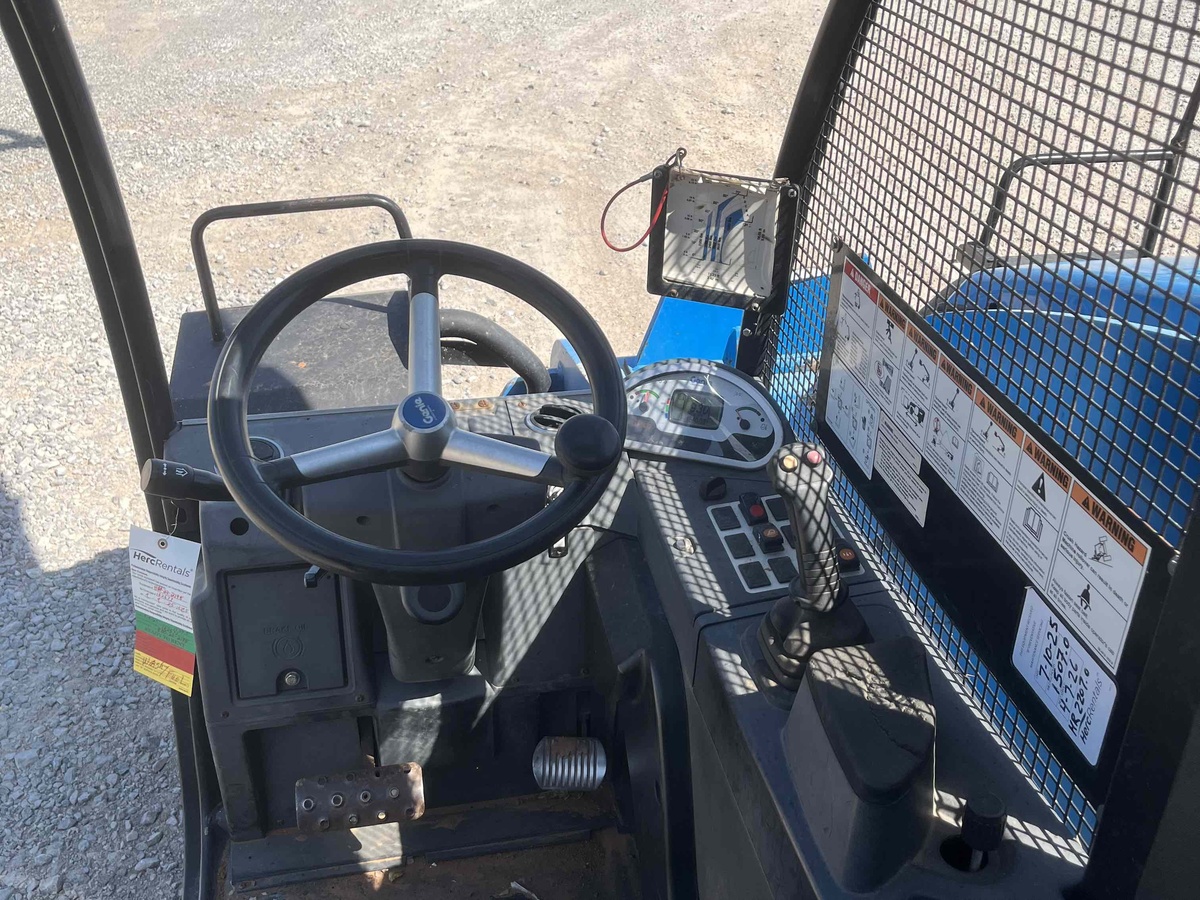 2018 Genie GTH-5519-3