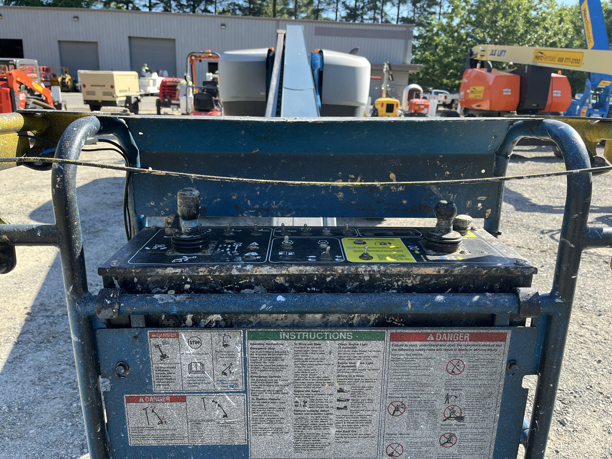 2018 Genie S-65-8