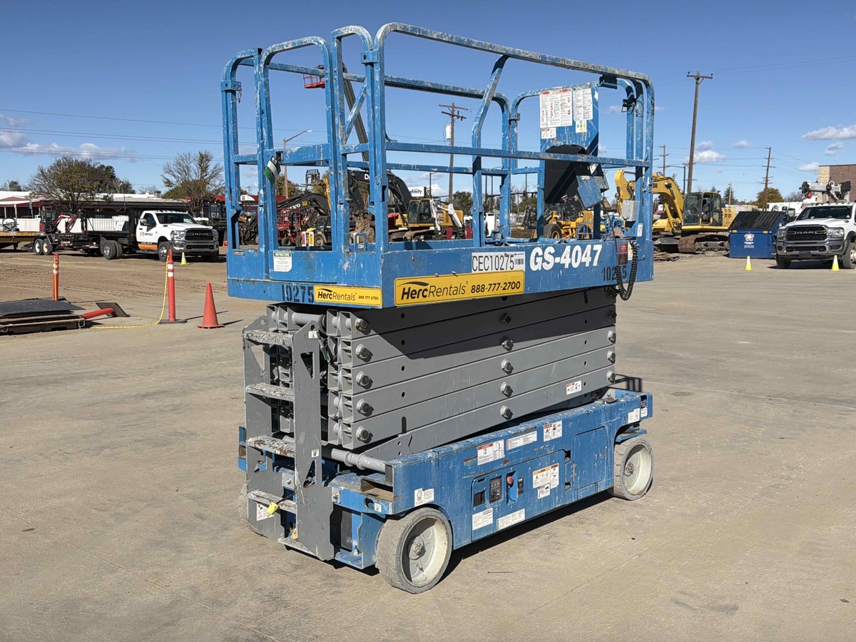 2017 Genie GS-4047-3