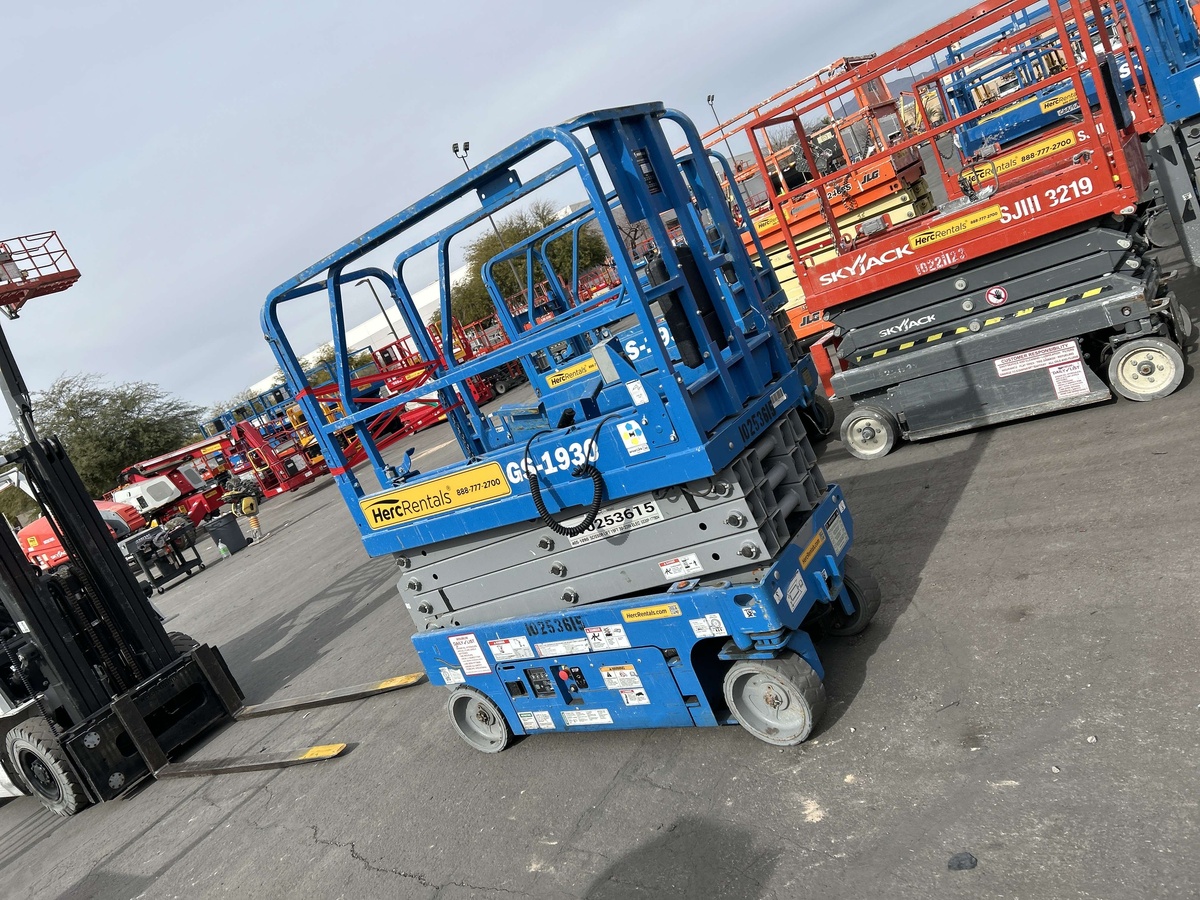 2018 Genie GS-1930-3