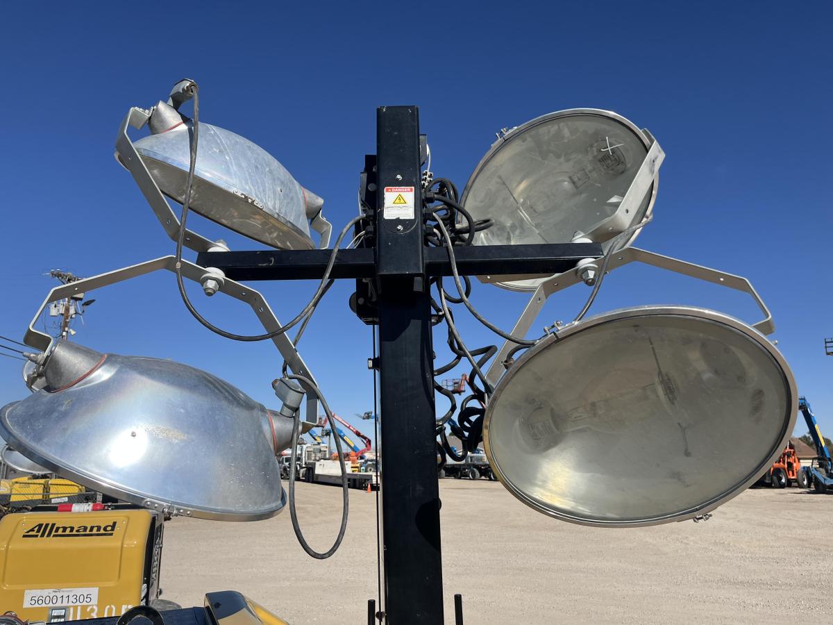 2020 Allmand Night-Lite Pro