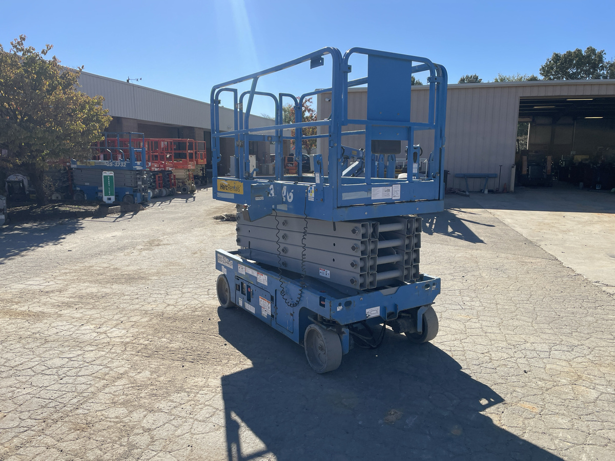 2018 Genie GS-3246-5