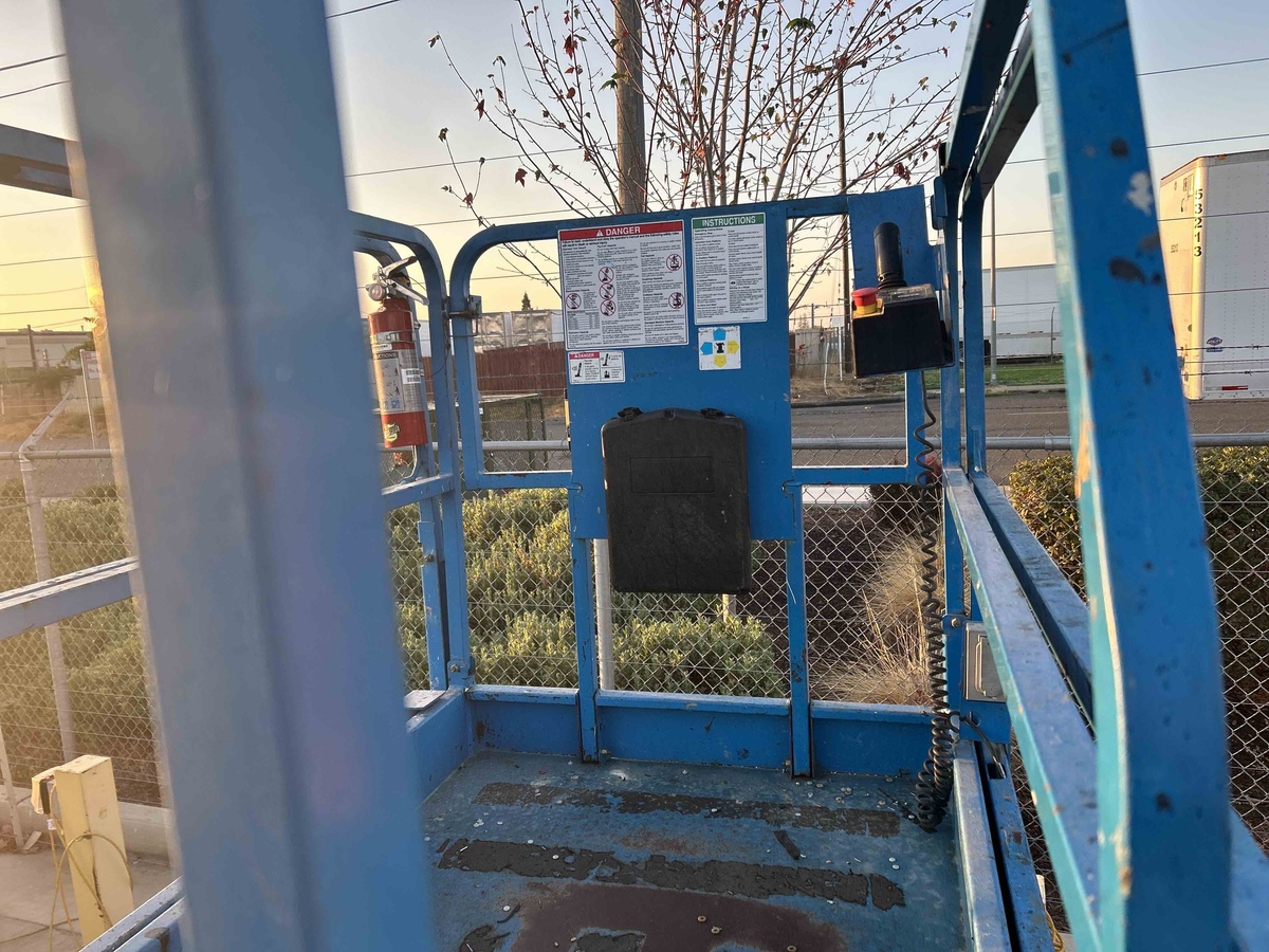 2017 Genie GS-4047-6