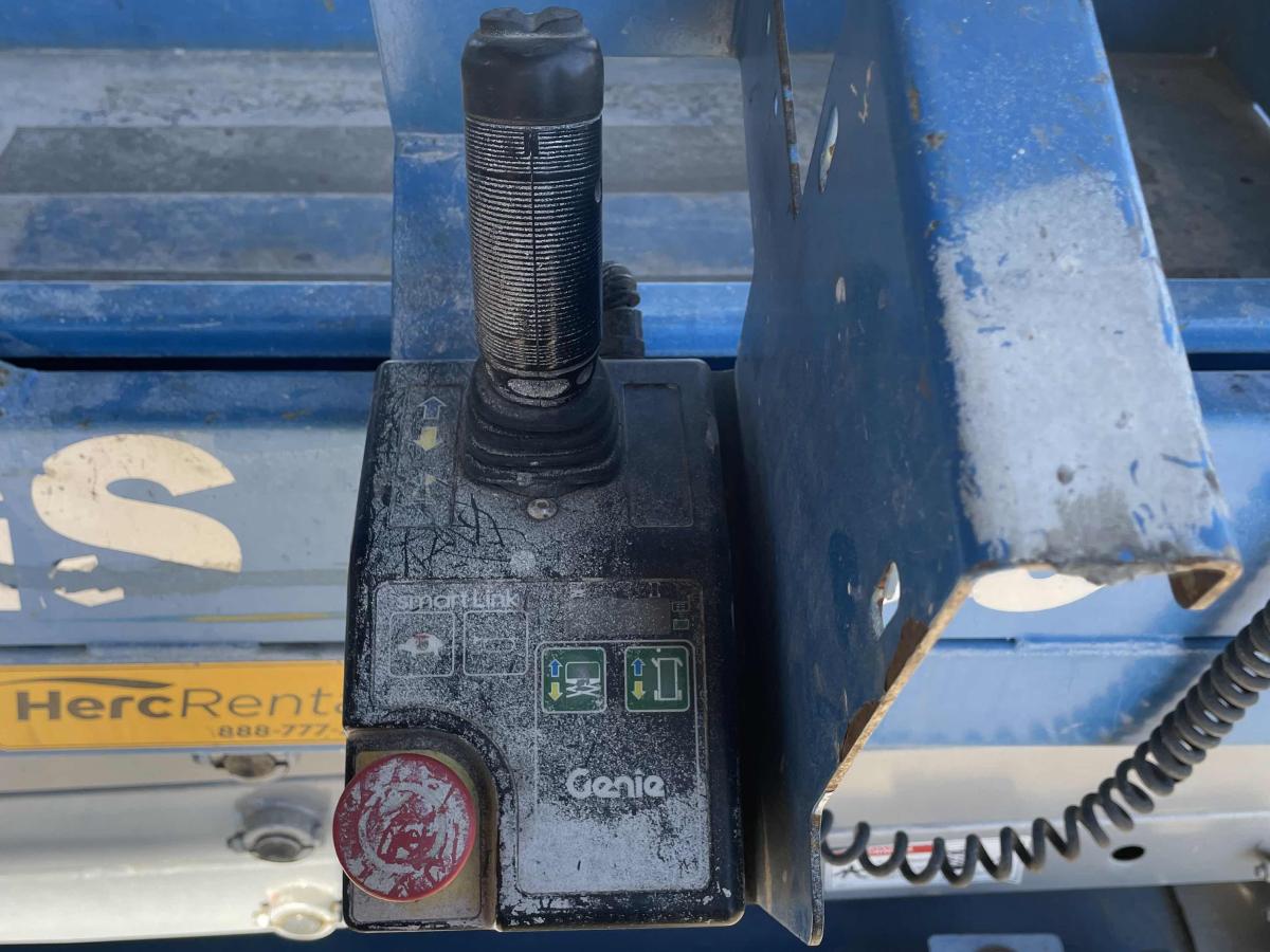 2018 Genie GS-1930
