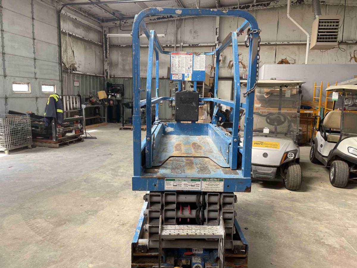 2018 Genie GS-1930-4